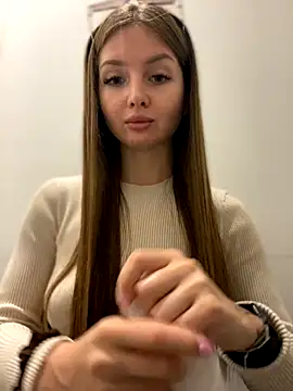 Snapshot of KrisMagnoly chatting on October 2025 02:21:02 PM KrisMagnoly online show from October 2025 02:21:02 PM