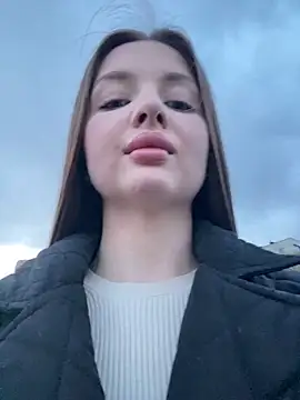 KrisMagnoly online show from April 2026 05:25:01 PM