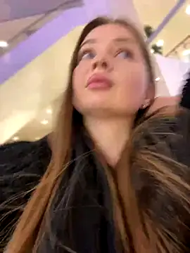 Snapshot of KrisMagnoly chatting on November 2025 05:39:01 PM KrisMagnoly online show from November 2025 05:39:01 PM