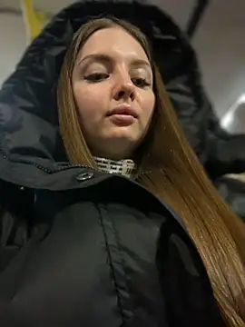 Snapshot of KrisMagnoly chatting on January 2025 02:42:02 PM KrisMagnoly online show from January 2025 02:42:02 PM