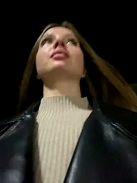 Snapshot of KrisMagnoly chatting on September 2025 05:28:01 PM KrisMagnoly online show from September 2025 05:28:01 PM