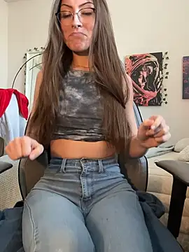 Snapshot of jade_369 chatting on February 2025 11:56:02 PM jade 369 online show from February 2025 11:56:02 PM