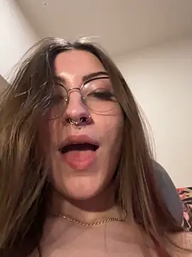 Snapshot of jade_369 chatting on March 2025 04:06:01 AM jade 369 online show from March 2025 04:06:01 AM