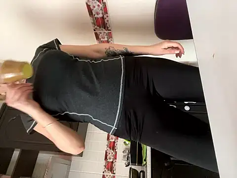 sensualEmilia online show from February 2026 12:49:02 PM