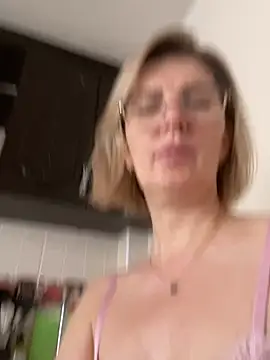 sensualEmilia online show from March 2026 09:29:01 AM