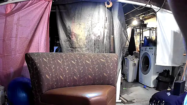 Snapshot of cum4calvin chatting on March 2025 03:37:02 PM cum4calvin online show from March 2025 03:37:02 PM