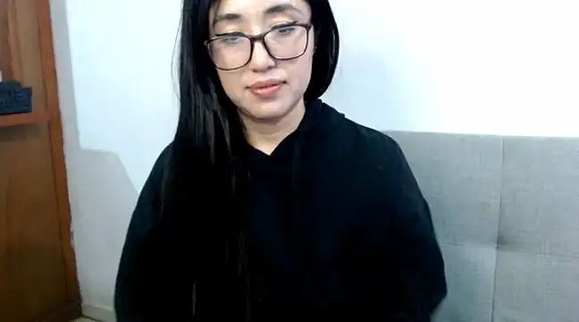 YummymeowW online show from February 2025 06:17:02 AM