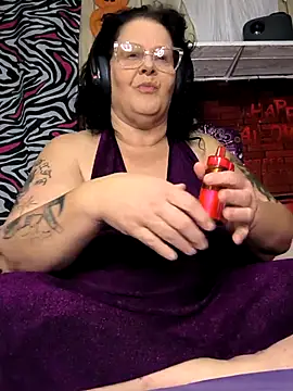 davisdesiresxh online show from October 2025 02:16:01 PM