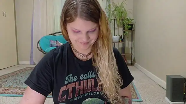 Emihaze online show from March 2026 04:19:01 PM