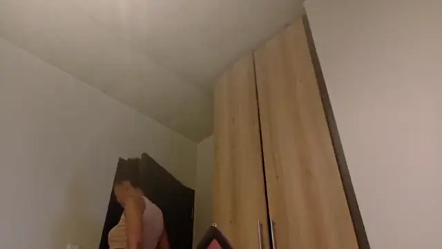 RoyalNerfititi online show from February 2026 12:10:02 AM