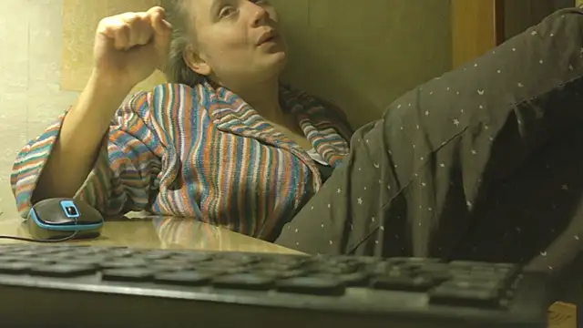 FrumCake online show from December 2025 12:44:01 AM