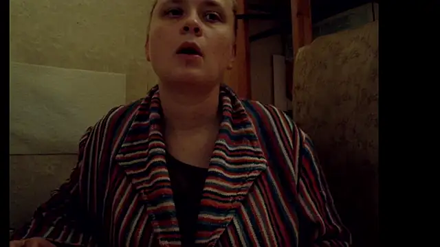 Snapshot of FrumCake chatting on November 2025 06:35:02 PM FrumCake online show from November 2025 06:35:02 PM