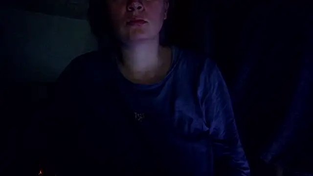 Snapshot of FrumCake chatting on September 2025 12:50:01 AM FrumCake online show from September 2025 12:50:01 AM