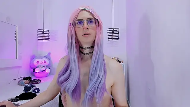 KimberlyJohnsoon online show from February 2026 01:35:02 PM