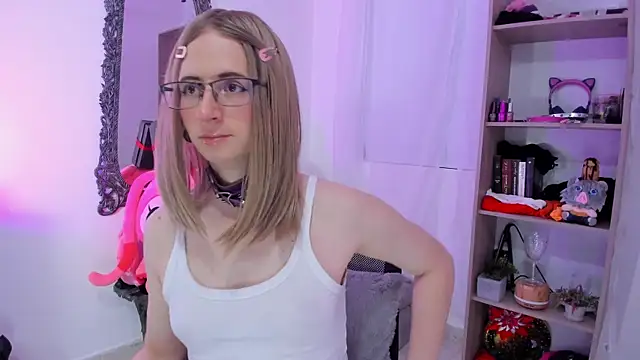 KimberlyJohnsoon online show from January 2026 07:30:02 PM