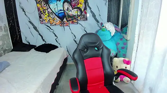 andromeda xx online show from December 2025 02:21:02 PM