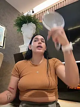dojacandice online show from June 2026 09:09:02 PM