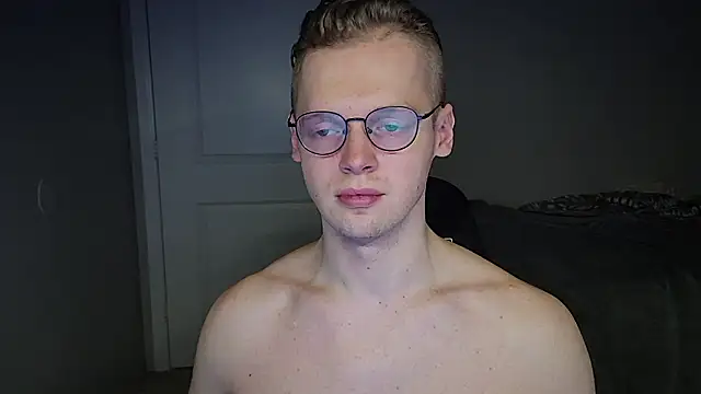 doloresman online show from February 2026 10:53:01 PM