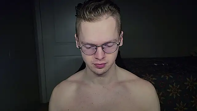 doloresman online show from February 2026 11:43:02 PM