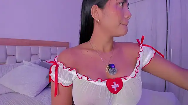 mia hank online show from October 2025 11:45:02 AM