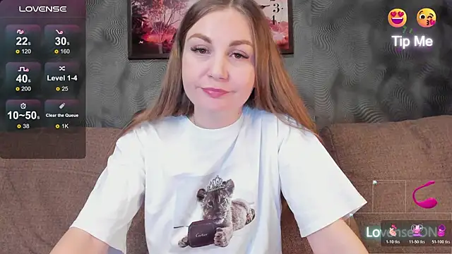 CassieMils online show from January 2026 04:25:02 PM