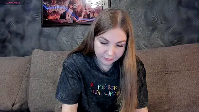CassieMils online show from February 2025 11:24:02 AM
