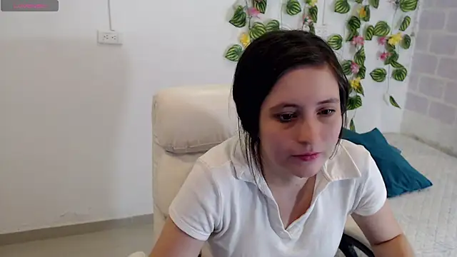 tania sweet   online show from October 2025 03:57:02 PM