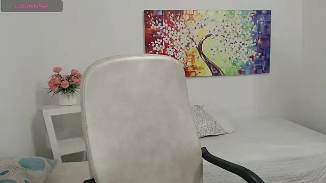 tania sweet   online show from June 2026 06:05:02 PM
