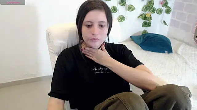 tania sweet   online show from October 2025 12:08:01 PM