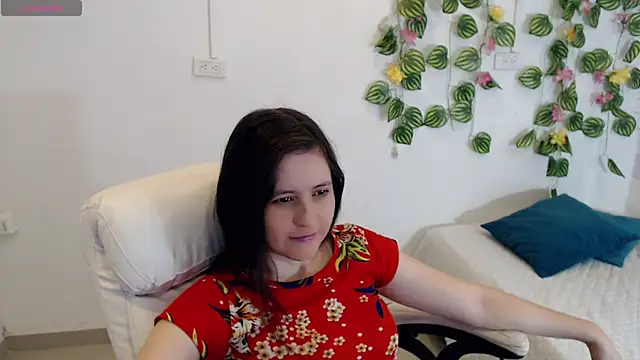 tania sweet   online show from November 2025 03:37:02 PM
