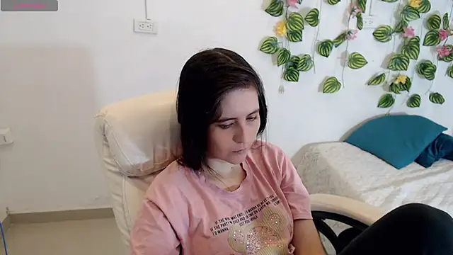 tania sweet   online show from September 2025 03:50:02 PM