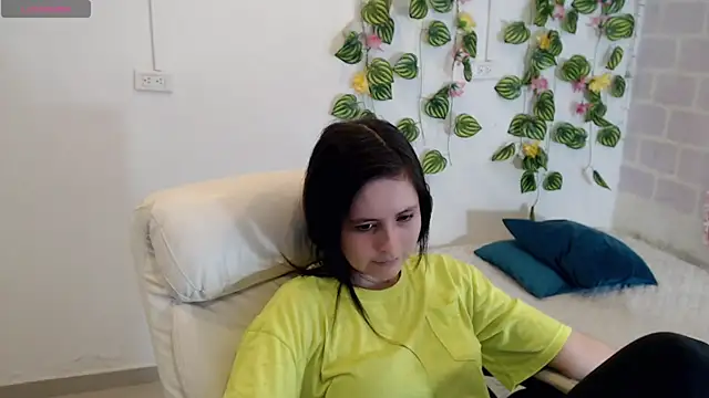 tania sweet   online show from October 2025 04:08:02 PM