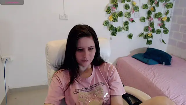tania sweet   online show from November 2025 03:38:02 PM