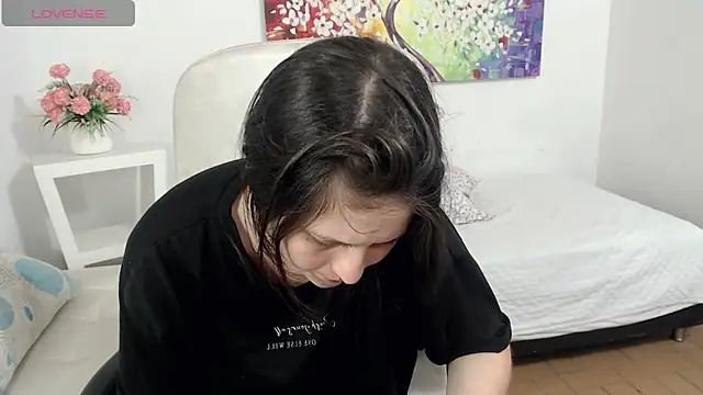 tania sweet   online show from June 2026 08:21:02 PM