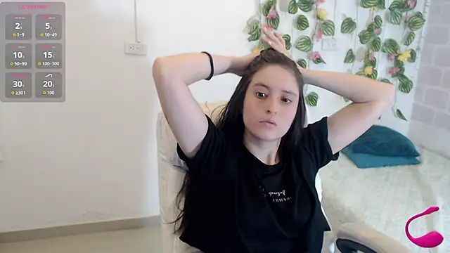 tania sweet   online show from January 2026 04:25:02 PM