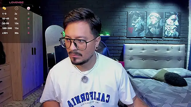 DaviidEvans  online show from June 2026 03:10:02 PM
