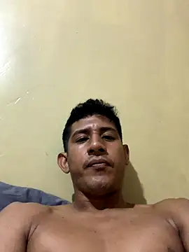 Snapshot of Andreson26 chatting on November 2025 12:09:02 PM Andreson26 online show from November 2025 12:09:02 PM