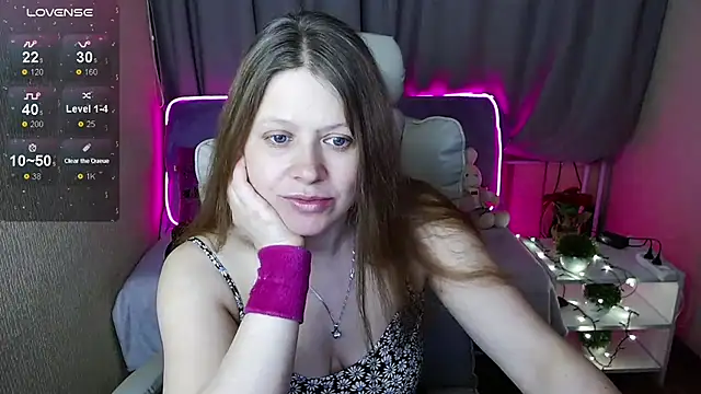 alekasamui online show from February 2025 03:46:02 AM