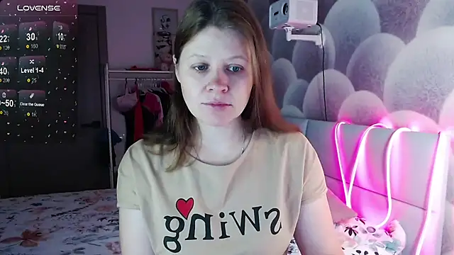 alekasamui online show from October 2025 01:36:01 AM
