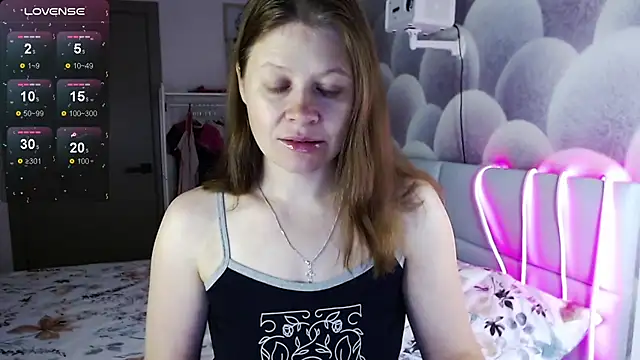 alekasamui online show from October 2025 10:12:01 PM