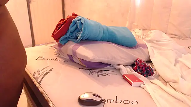 Snapshot of XXEBONYTEAZERXX chatting on November 2025 08:48:02 AM XXEBONYTEAZERXX online show from November 2025 08:48:02 AM