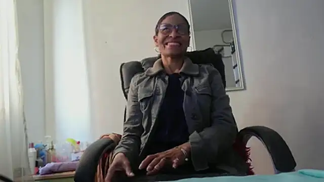 Aries Mature online show from April 2026 08:38:02 PM