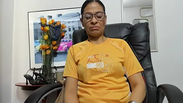 Aries Mature online show from October 2025 02:29:02 PM