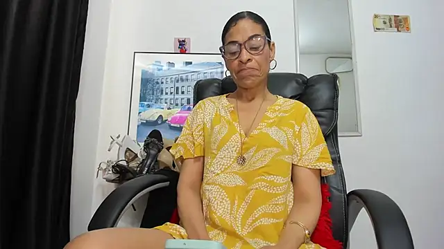 Aries Mature online show from March 2026 04:07:01 PM