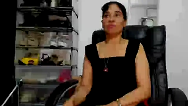 Aries Mature online show from April 2026 10:45:02 PM