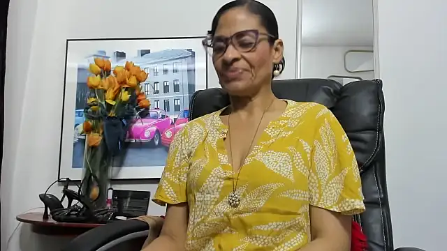 Aries Mature online show from October 2025 04:08:01 PM