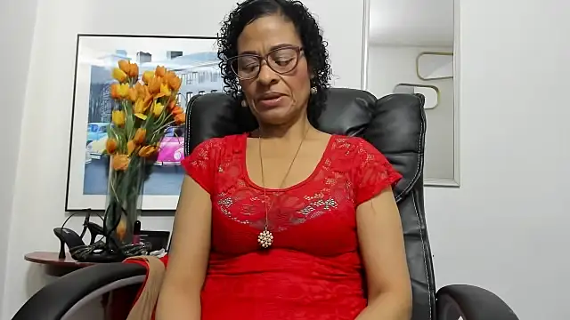 Aries Mature online show from October 2025 05:02:01 PM