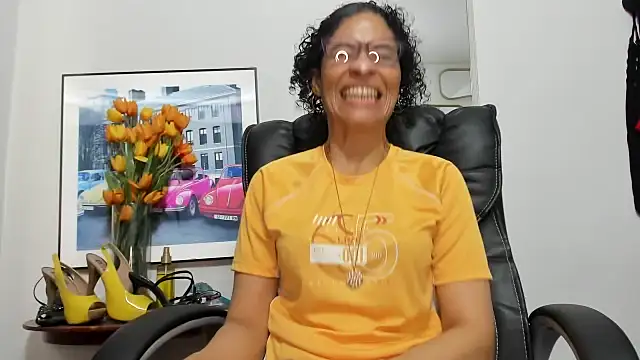 Aries Mature online show from November 2025 06:52:02 PM