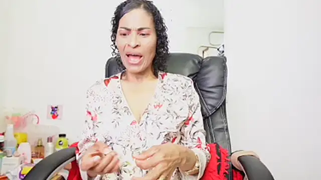 Snapshot of Aries_Mature chatting on July 2026 12:44:02 AM Aries Mature online show from July 2026 12:44:02 AM