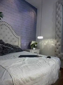 Snapshot of Tayra_Siny chatting on March 2025 06:32:01 PM Tayra Siny online show from March 2025 06:32:01 PM